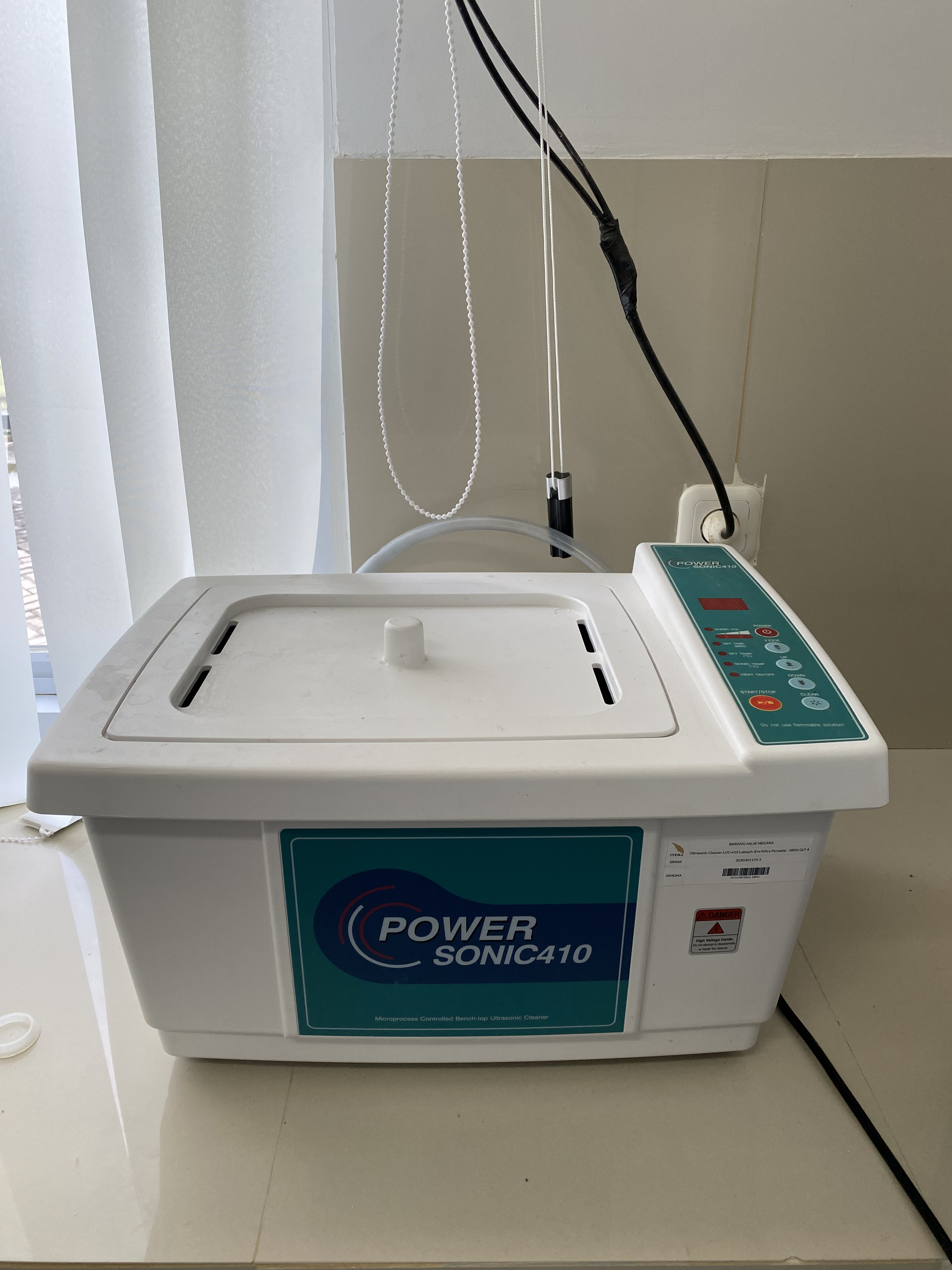 Ultrasonic Cleaner