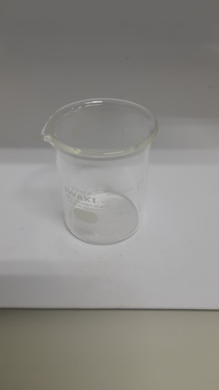 Gelas beaker 20 mL