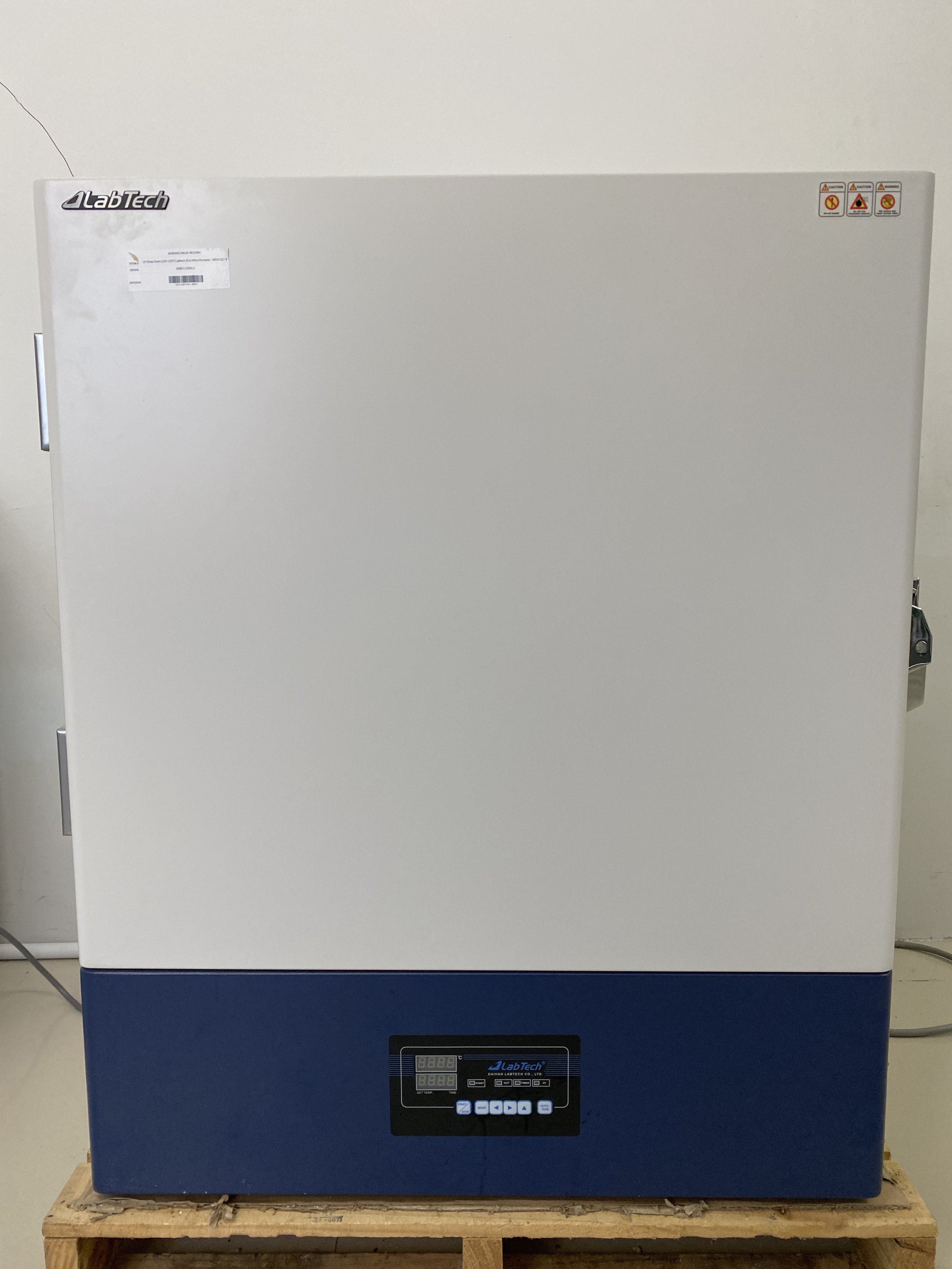 Oven