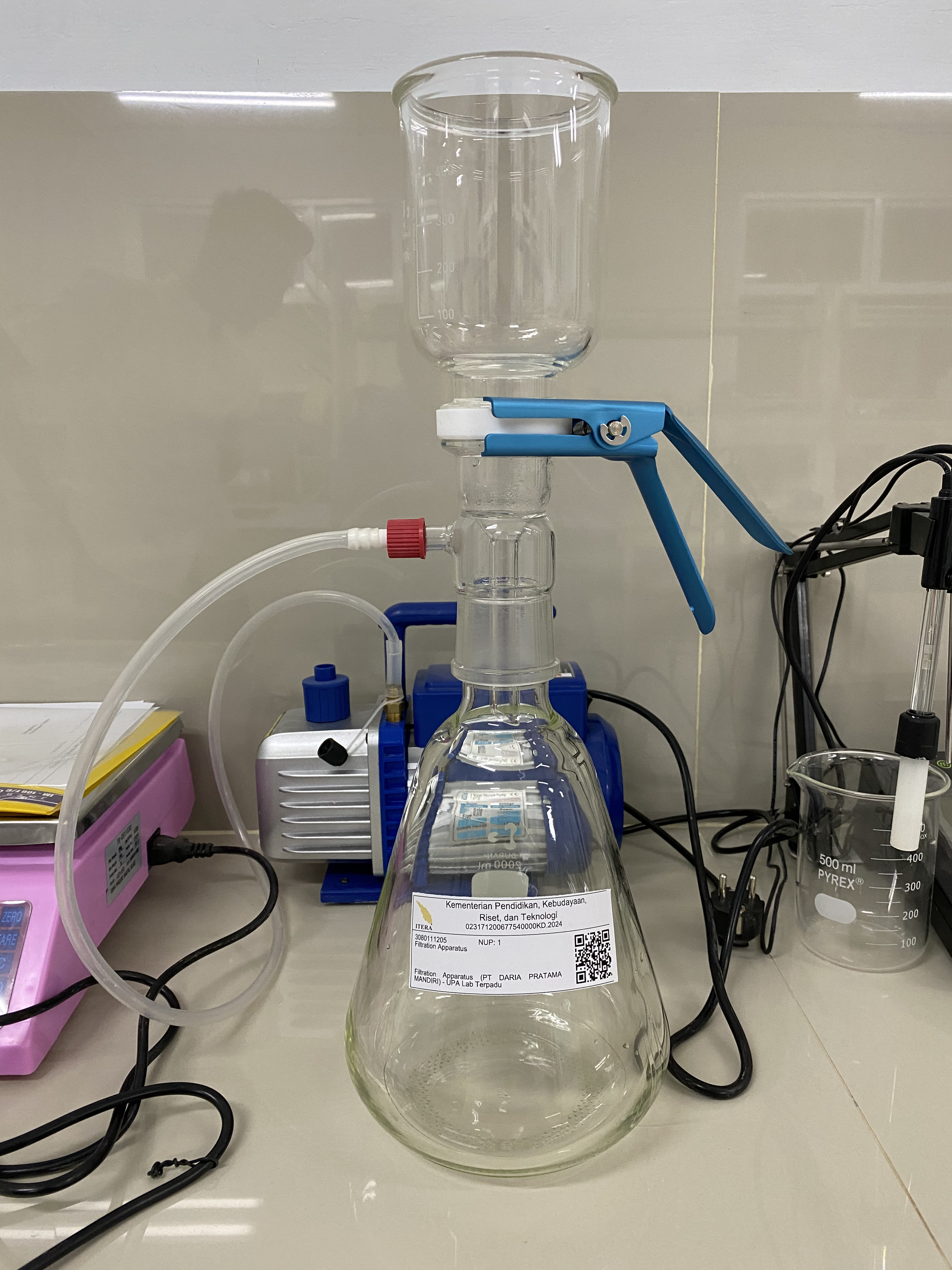 Vacuum Filtration Apparantus