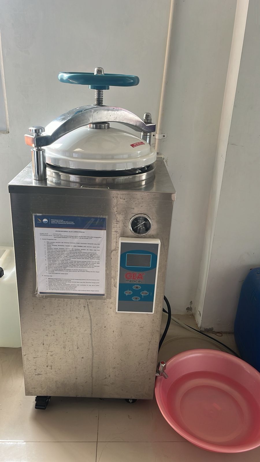 Autoclave