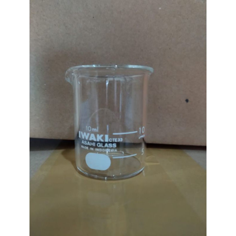 Gelas beaker 10 mL