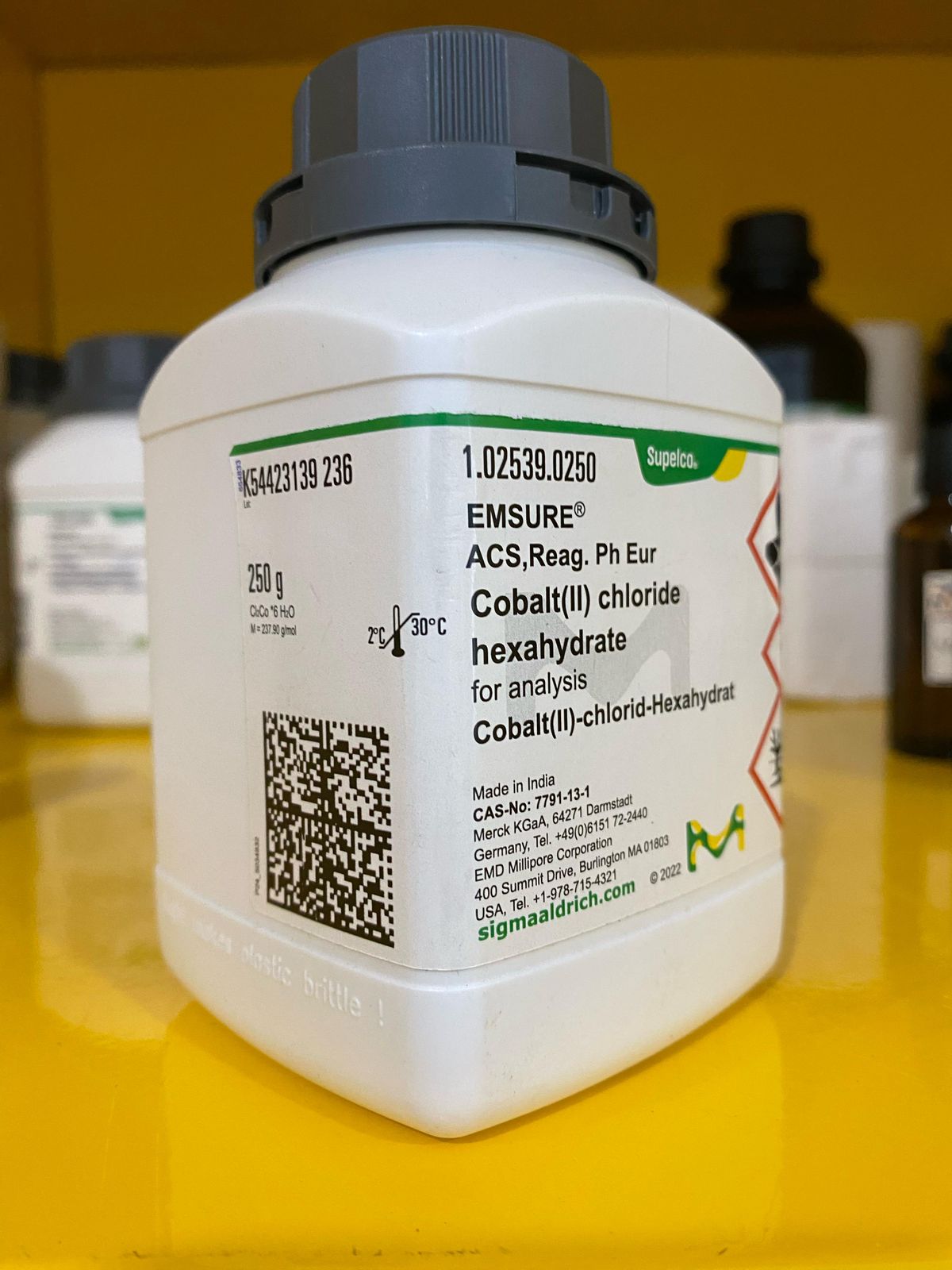 Cobalt (II) Chloride Hexahydrate